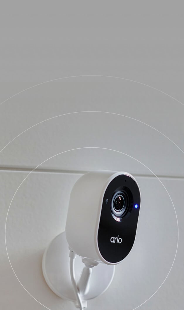 Arlo Essential Outdoor Camera HD (2nd Gen) - Wireless 1080p Security  Surveillance Cam - 1-Cam White